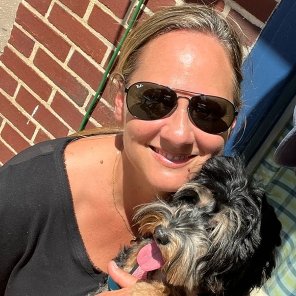 Meet your Posher, Bethany - Picture 1 of 1